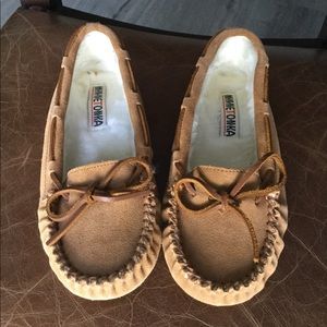 Ladies House Shoes